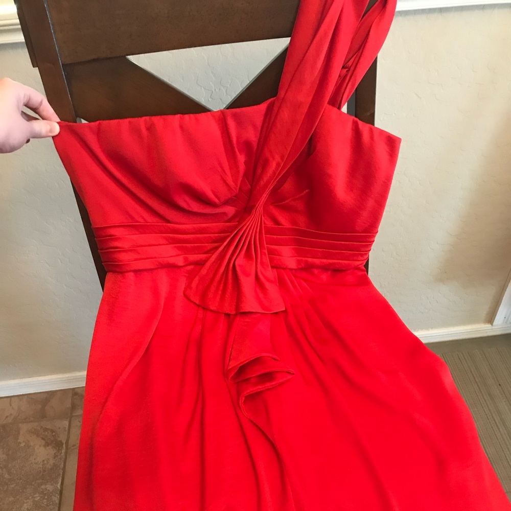 BCBG MAXAZRIA size 12 short red dress